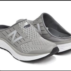 New Balance Fresh Foam Mens Gray Slip-On Slide 10 4E Extra Wide 900V1